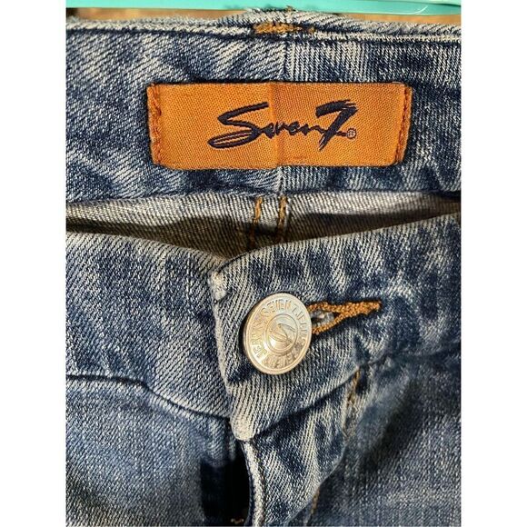 Seven7‎ Lightly Distressed Women’s Jeans - Picture 3 of 8